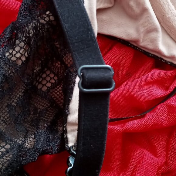 🌹Victoria's Secret Body by Victoria Sexy Black & Nude Bra w/Lace Detail 36D🌹 - Picture 12 of 13